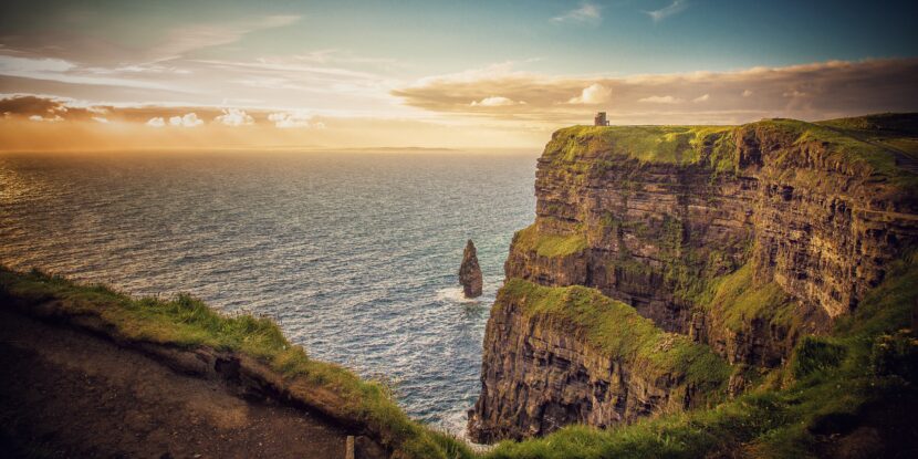 cliffs-of-moher-2026-01-07-06-33-22-utc